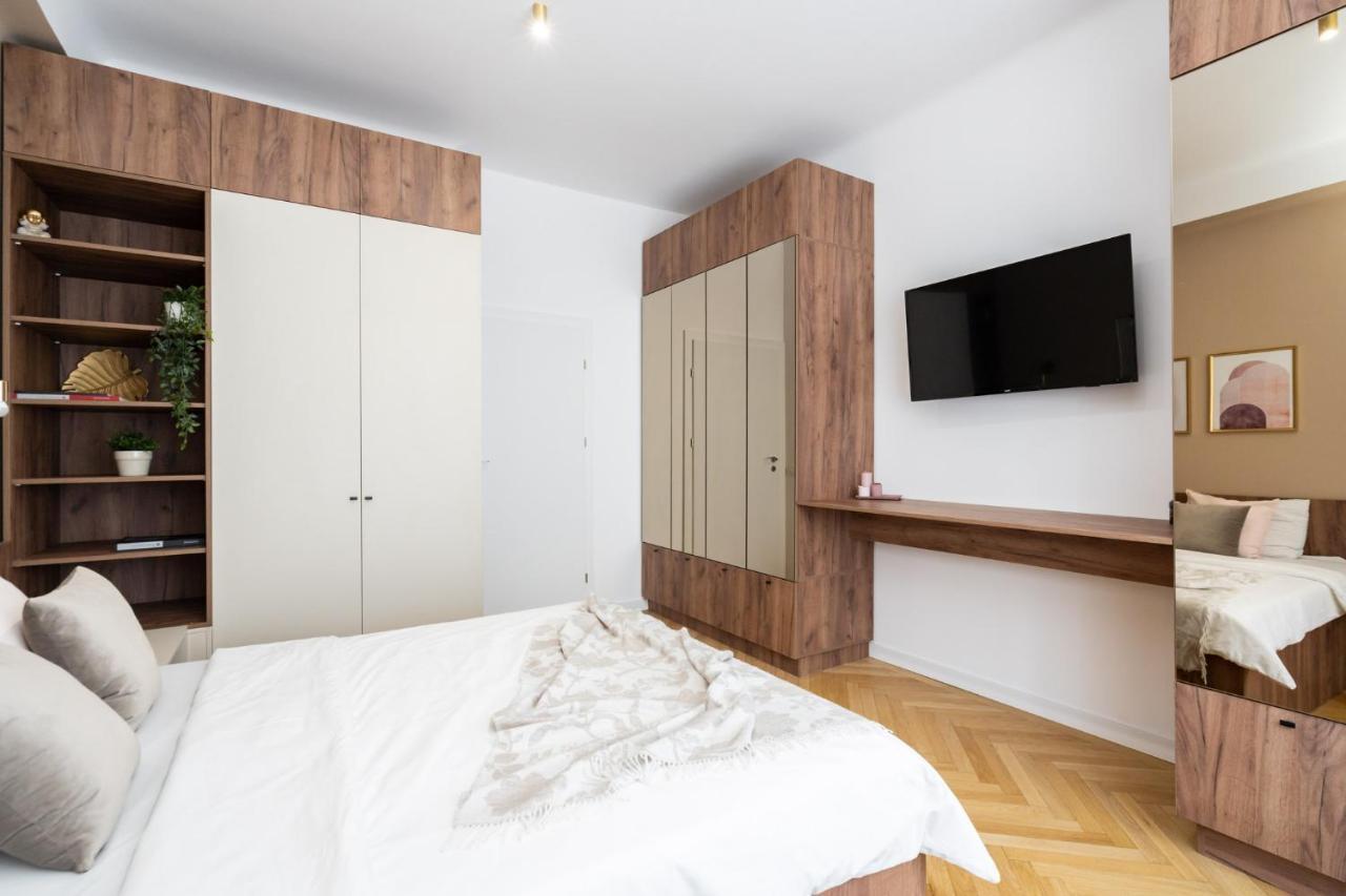 Old Town Bucharest, Luxury 2 Bedrooms Apartment Esterno foto