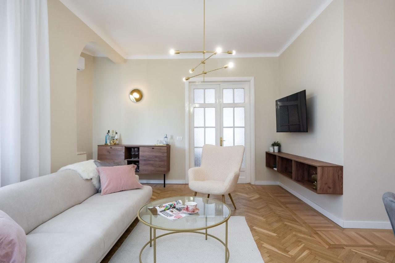 Old Town Bucharest, Luxury 2 Bedrooms Apartment Esterno foto